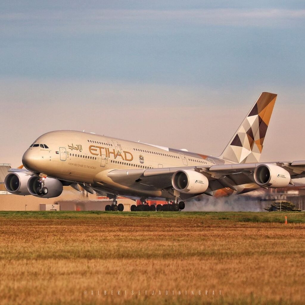 Etihad Airways Airbus A380 Landing