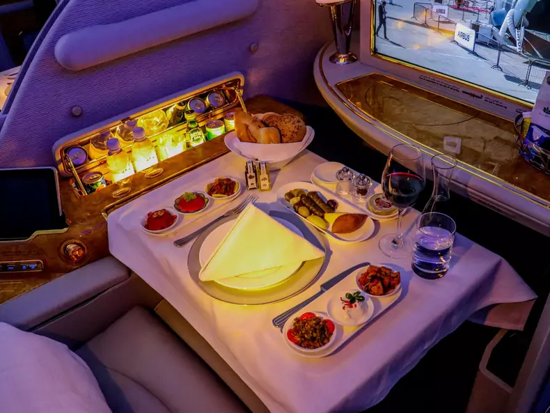 Emirates A380 Meals